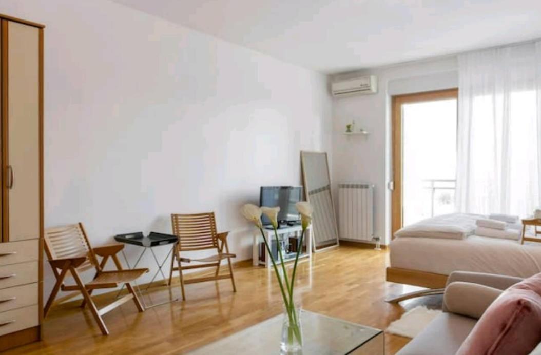 Danube Pearl Apartment Belgrad Exterior foto